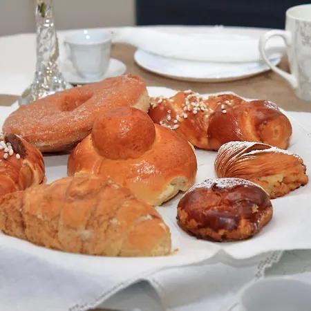 Mitilini Station Napoli